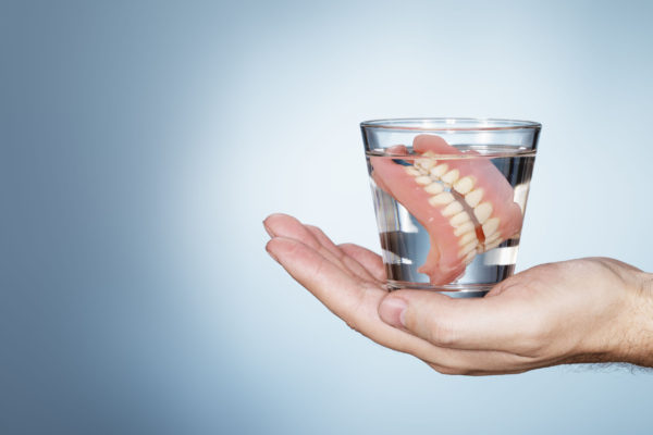 dental implants vs dentures